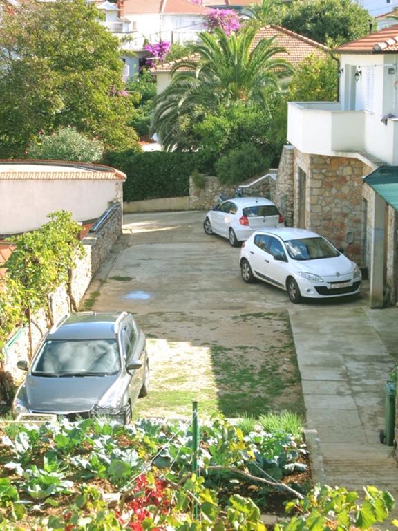 Apartments Skrivaneli Йелса Екстериор снимка