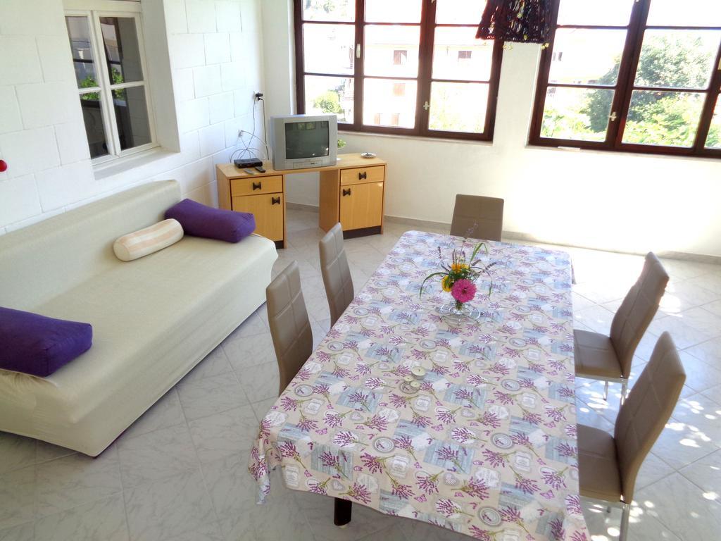 Apartments Skrivaneli Йелса Екстериор снимка