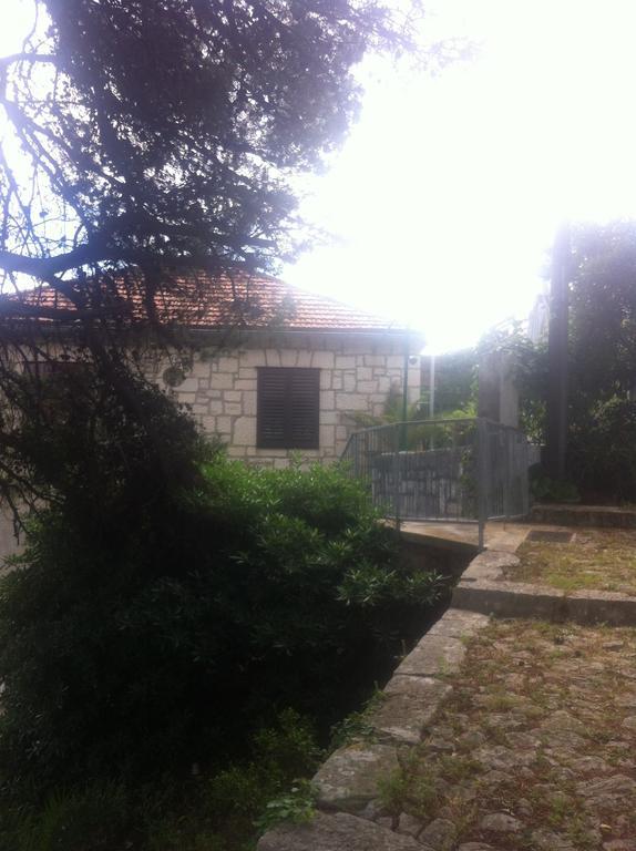 Apartments Skrivaneli Йелса Екстериор снимка